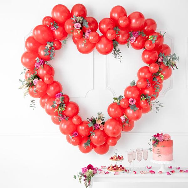 Ballongirlande mit Herzrahmen, rot, 160 cm - FeierGlanz