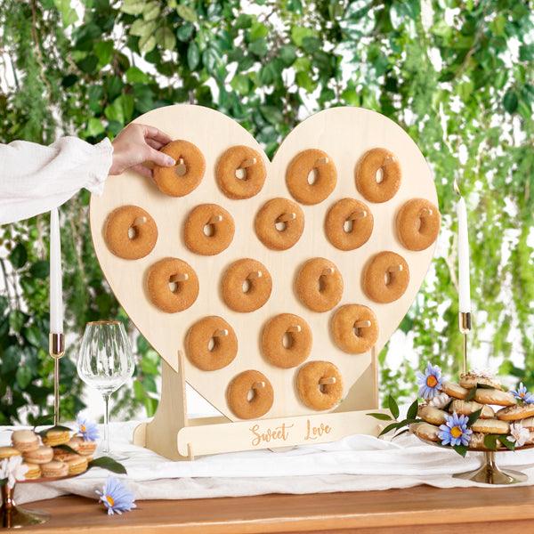Donut-Wand Herz, Naturholz, 65x59 cm - FeierGlanz