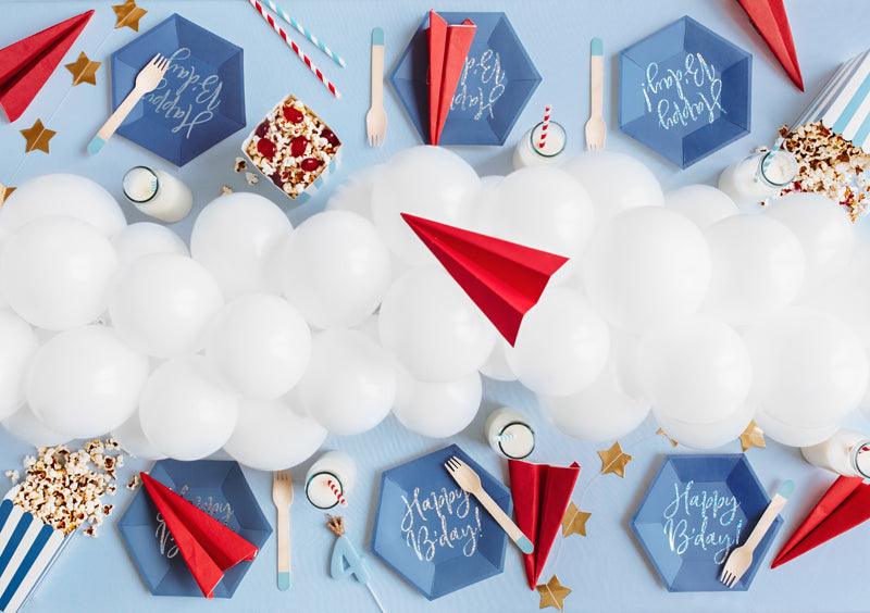 Teller Happy B'day!, marineblau, 20cm (1 VPE / 6 Stk.) - FeierGlanz